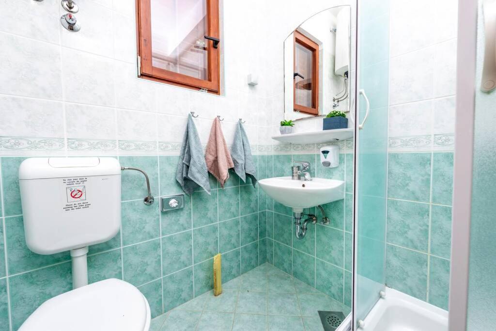 Vila Vergatum-Privacy,Gym,Billiards,Table Tennis Donji Brgat Kültér fotó